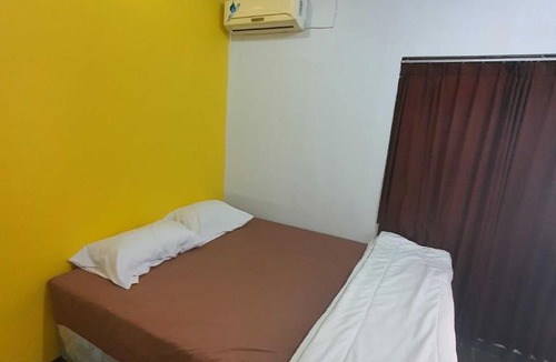 Surabaya Hotel | OYO Life 93202 Pentagon Homestay Syariah