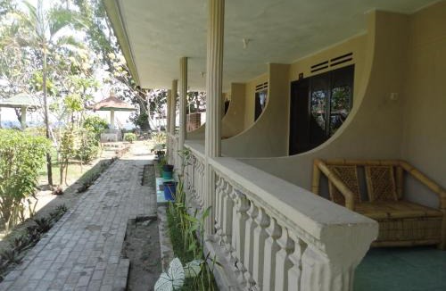 Senggigi Hotel | Pakuna Beach