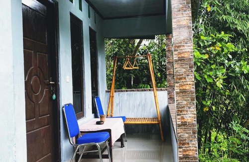 Moni House | Palm Bungalow