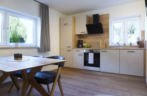 Marktschellenberg Apartment | Panorama vacation apartment Untersbergblick for 4 people with terrace, quiet location