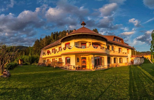 Eberstein House | Panoramic view single room 2 adults. + 1 child up to 12 years - Biolandhaus Arche