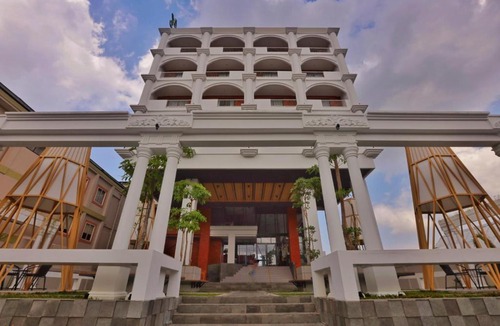 Malioboro Hotel | Patra Malioboro Hotel