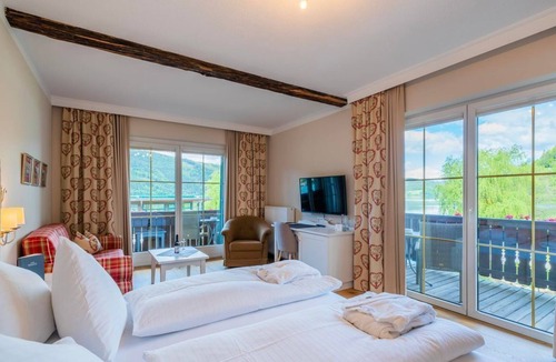 Doebriach Hotel | Penthouse Suite up to 4 nights with breakfast - Seefischer - FINEST HIDEAWAY****S