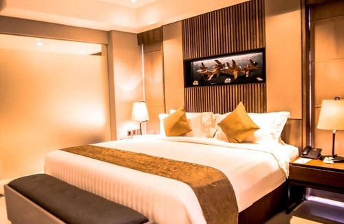 Nusa Dua Hotel | Perfectly Suite room near the surf spot