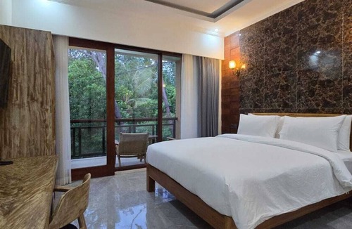 Gili Trawangan Hotel | Pine Tree Beach Hotel