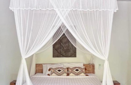 Melayang House | Pis Bolong Ubud Villa