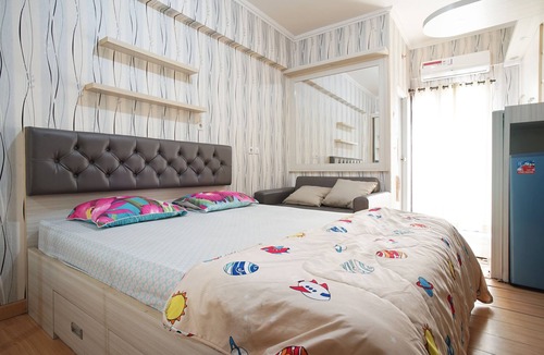 Pekayon Jaya Hotel | Planet Room Kemang View