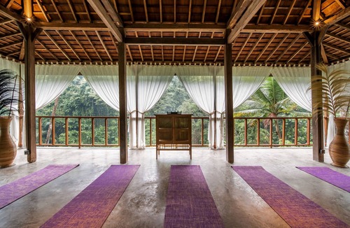 Kemenuh Villa | Private Pool | Valley Views | Ten Minutes to Ubud