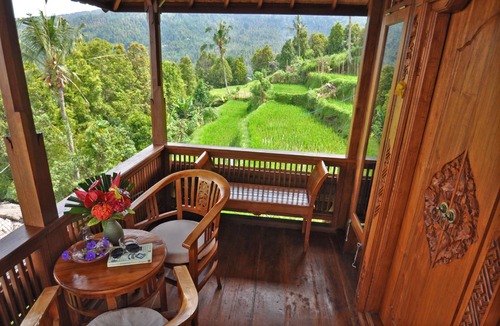 Munduk Hotel | Puri Lumbung Cottages, Restaurant & Spa