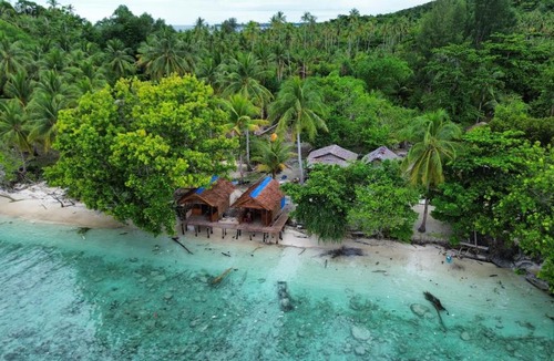Pulau Fam House | Raja Ampat Saukabu Homestay