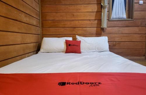 Cisurupan House | RedDoorz at Boemi Abah Samarang Garut