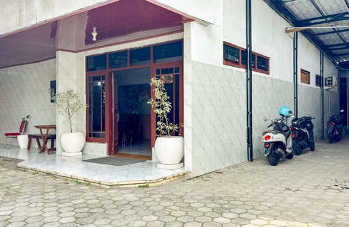 Central Yogyakarta Hotel | RedDoorz at Hotel AVA Malioboro