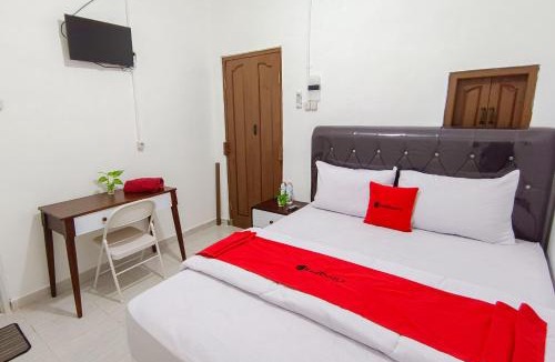Bandar Lampung Hotel | RedDoorz at Kubu Selem Lampung