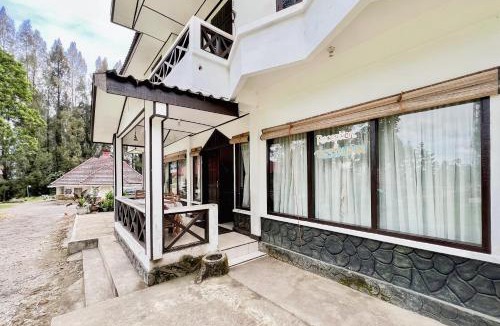 Berastagi Hotel | RedDoorz at Sibayak Multi National Berastagi