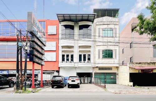 Medan House | RedDoorz at Theodore Homestay Medan