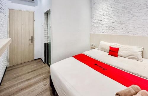 Medan House | RedDoorz at Theodore Homestay Medan