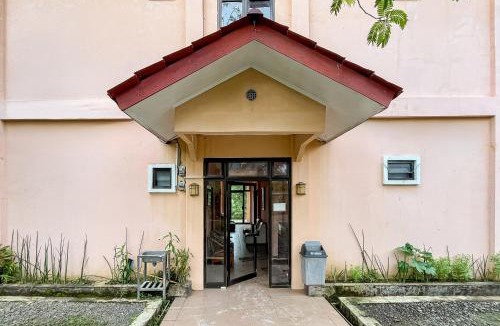 Cisolok House | RedDoorz Casa Delray Syariah at Pantai Pelabuhan Ratu