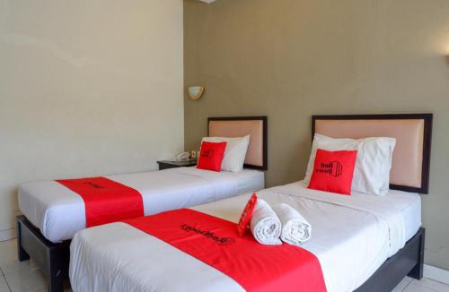 Semarang Hotel | RedDoorz Jalan Sriwijaya near Polda Jateng