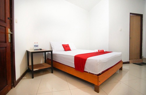 Kotaraja House | RedDoorz near Mall Abepura
