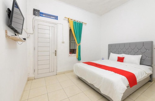 Rajabasa Hotel | RedDoorz near UBL Lampung