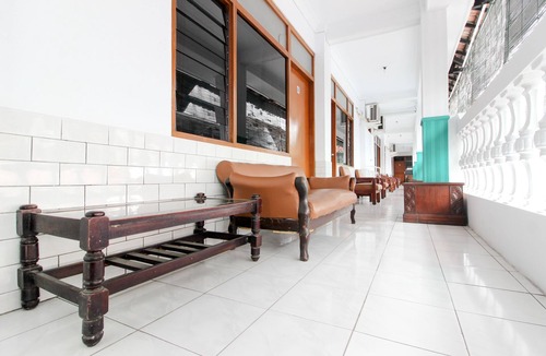 Prawirotaman Hotel | RedDoorz Plus near Alun Alun Selatan