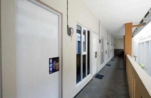 Semarang House | RedDoorz Plus near Paragon Mall Semarang