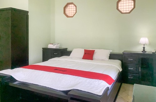 Pameungpeuk Hotel | RedDoorz Resort Syariah at Hotel ANB Pameungpeuk Garut