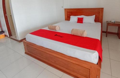 Kotaraja Hotel | RedDoorz Syariah at Abemoch Kampkey