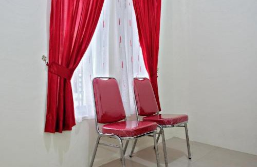 Biringkanya Hotel | RedDoorz Syariah at Danesti Homestay Near Bandara Sultan Hasanuddin