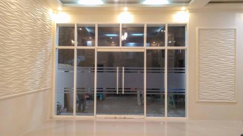 Mamuju Hotel | RedDoorz Syariah at Karema Area Mamuju