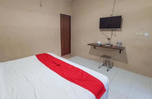 Waena Hotel | RedDoorz @ Waena Jayapura