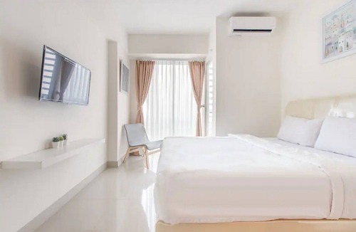 Pekayon Jaya Hotel | RedLiving Apartemen Grand Kamala Lagoon - Kita Pro Tower Barclay North