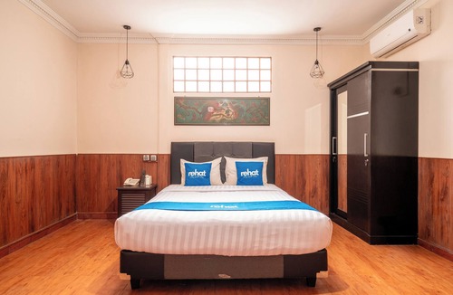 Bandung Hotel | Rehat at Hotel Sabang