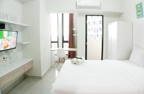 Jatingaleh Apartment | Relaxing Studio at The Alton Apartment By Travelio