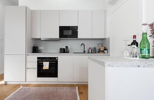 Ottakring Apartment | RHS Studio