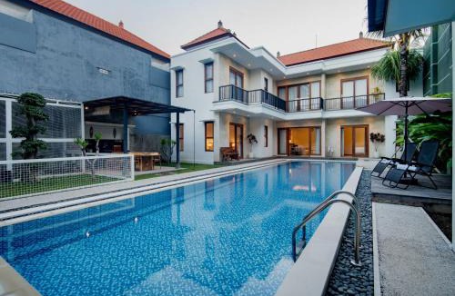 Renon Villa | RL Villa