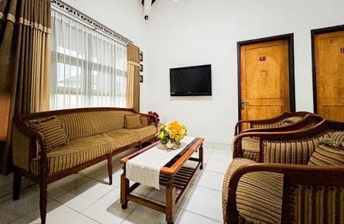 Tasikmalaya House | Roemah Kemang Syariah Mitra RedDoorz