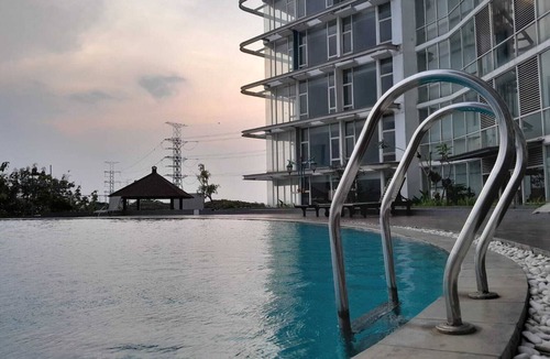 Jakarta Hotel | Roket Room Majestic Point