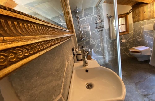 Flattach Cottage | Romantic hut Eggerfeld