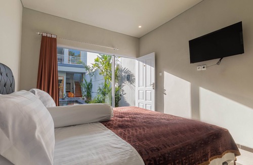 Sanur Kauh House | Roses Bali Homestay