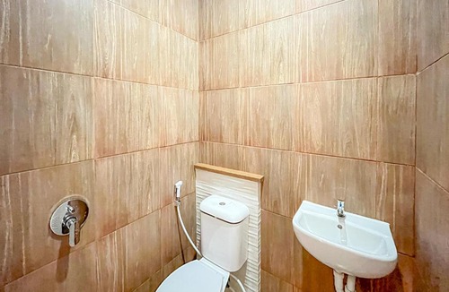Cikarang Hotel | SANS Vibes Sera Inn Waterboom Cikarang