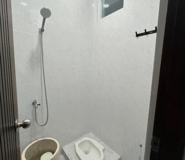 Bangunjiwo House | SAO Homestay Syariah Jogja, Kids Friendly dekat UMY