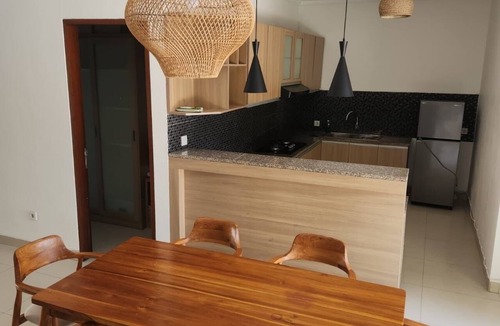 Padonan House | Saren Kayutulang, Quiet 3BR Pool Villa