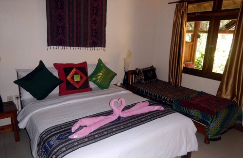 Gili Trawangan House | Sayang Queen triple room for up to 3 guests
