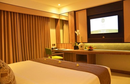Nusa Dua Hotel | Seabreeze Deluxe Room in the center of Nusa Dua