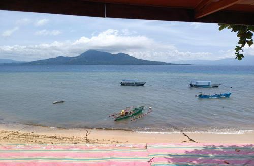 Bunaken House | SeaGarden Guesthouse