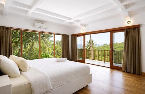 Senggigi Hotel | Segara Hill Villa