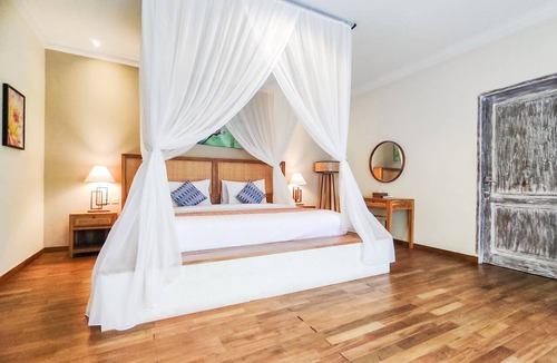 Laksmana Hotel | Seminyak Square Hotel And Villas