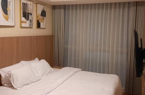 Pantai Indah Kapuk Apartment | sewa gold coast , 1br, wifi, twin size or 200x200, spain