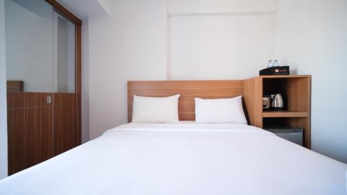 Sidoarjo Apartment | Simple and Comfortable Studio Apartment at Suncity Residence By Travelio